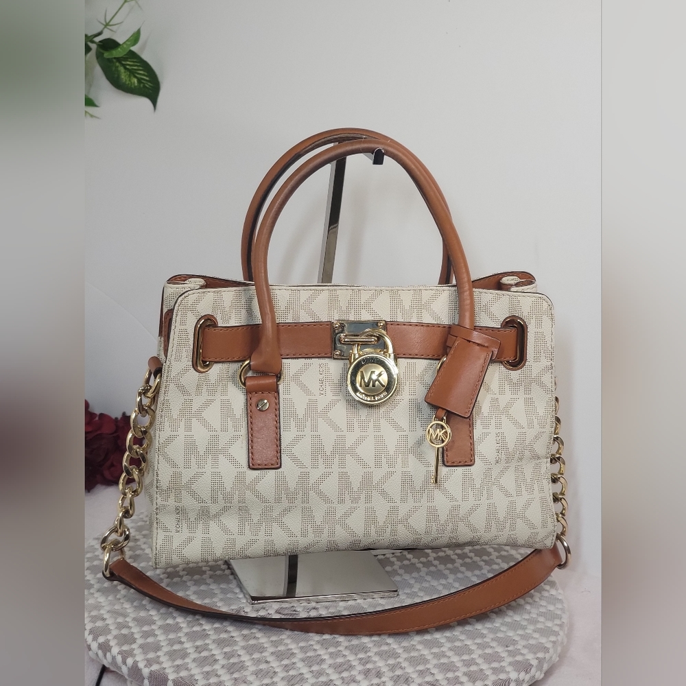 EUC Michael Kors Leather Shoulder /Crossbody bags - Picture 8 of 12